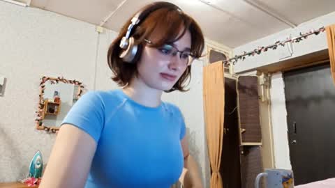 Snapshot of thorashortle chatting on 10-20-25, 01:33 Grace online show from 10-20-25, 01:33