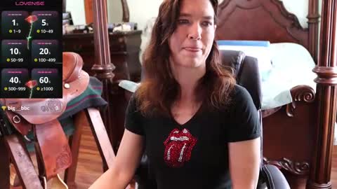 ThornburyRose online show from 02-12-25, 07:56