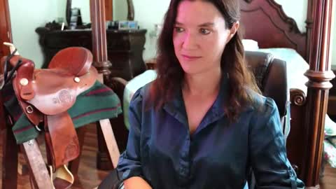 ThornburyRose online show from 12-03-25, 07:23