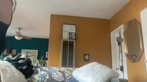 throat goat online show from 12-04-24, 11:57