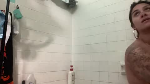 throat goat online show from 12-31-24, 08:45