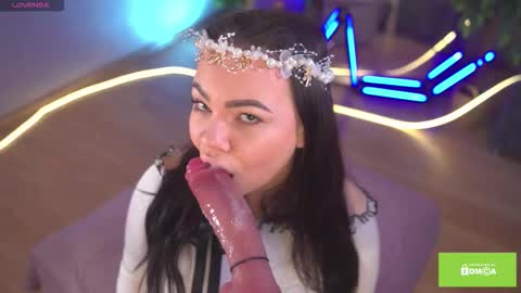 Brittney online show from 11-21-25, 08:24