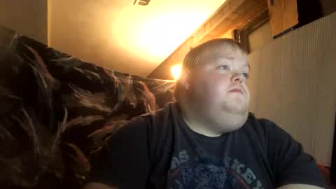 Snapshot of thunderbird2696 chatting on 12-16-25, 05:56 thunderbird2696 online show from 12-16-25, 05:56