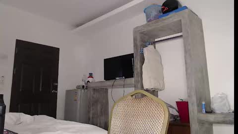 thybautsenses online show from 09-20-25, 07:31