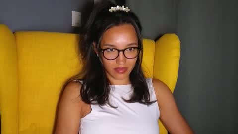 Snapshot of tia_j chatting on 09-20-25, 07:15 tia_j online show from 09-20-25, 07:15