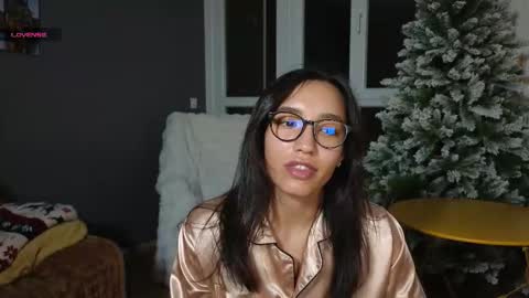 Snapshot of tia_j chatting on 01-08-26, 08:00 tia_j online show from 01-08-26, 08:00