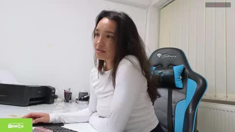 Snapshot of tia_j chatting on 02-03-26, 06:02 tia_j online show from 02-03-26, 06:02