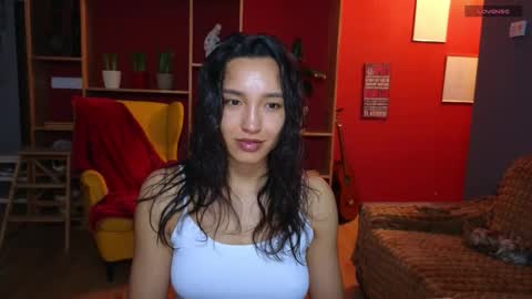 Snapshot of tia_j chatting on 02-05-26, 04:22 tia_j online show from 02-05-26, 04:22