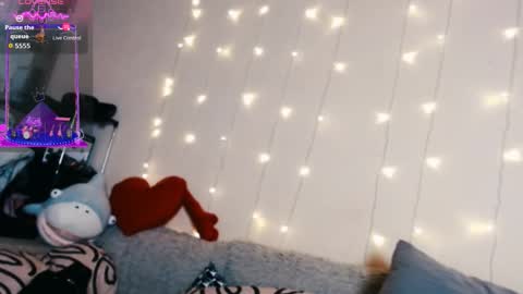 tiameow online show from 03-02-26, 04:03