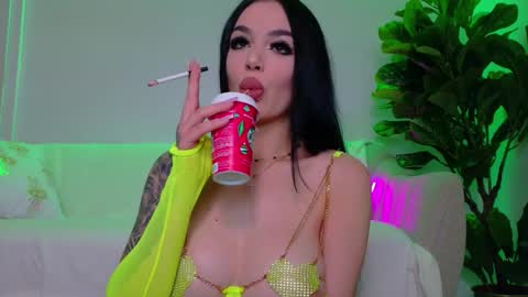 tiabelle online show from 11-29-25, 08:45