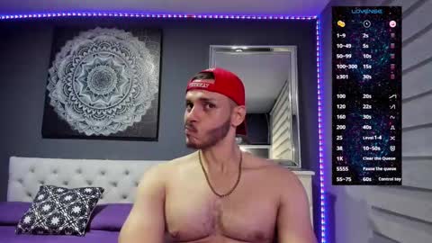 Tian Zilac online show from 10-05-25, 03:38