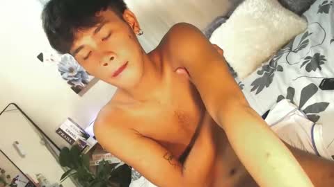 Snapshot of tiara_perezx chatting on 01-29-25, 07:15 Sam online show from 01-29-25, 07:15