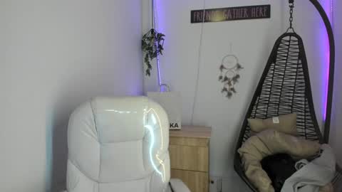 Tiarha online show from 12-30-24, 04:42