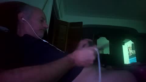 Snapshot of tibennn74999 chatting on 12-24-24, 11:28 tibennn74999 online show from 12-24-24, 11:28