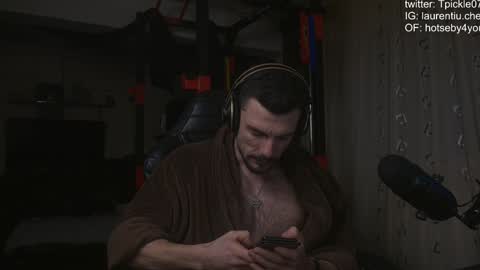 Snapshot of tickle_my_pickle07 chatting on 01-03-25, 03:01 tickle_my_pickle07 online show from 01-03-25, 03:01