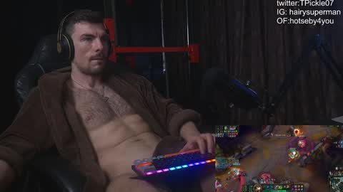 Snapshot of tickle_my_pickle07 chatting on 01-27-25, 07:35 tickle_my_pickle07 online show from 01-27-25, 07:35