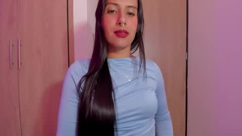 Snapshot of tif_queen chatting on 11-30-25, 10:25 Tif online show from 11-30-25, 10:25