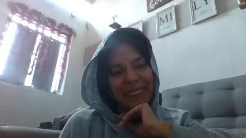 Tifany online show from 12-11-24, 07:57