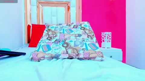 Karolina online show from 01-08-25, 10:48