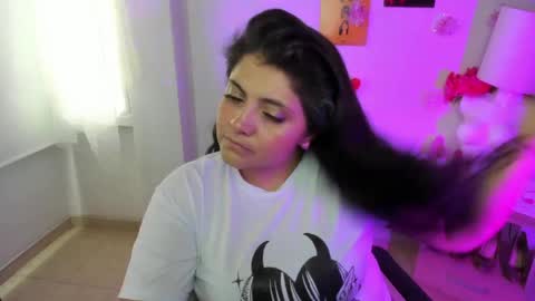 Tiff Luxx online show from 04-10-26, 02:55