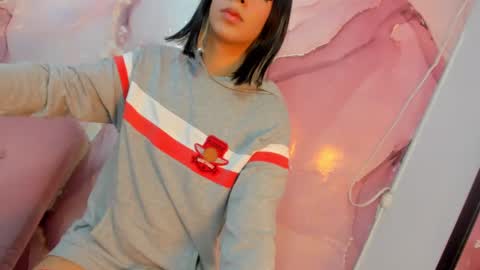 Tiffany online show from 02-22-25, 05:12