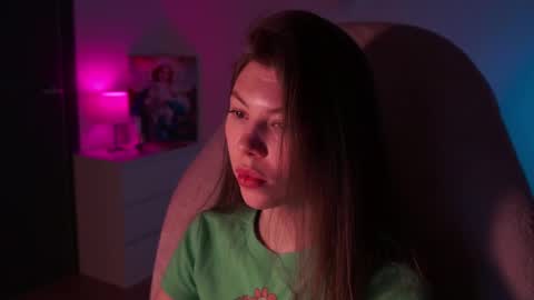 Im here on Fridays Saturdays Sundays  online show from 02-14-26, 04:20