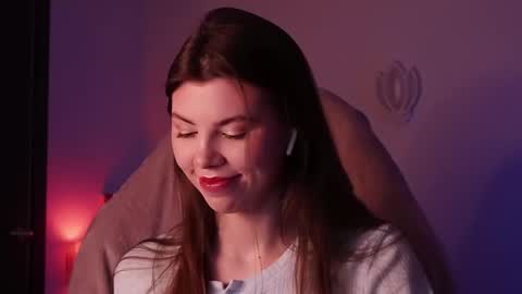 Im here on Fridays Saturdays Sundays  online show from 02-20-26, 06:52