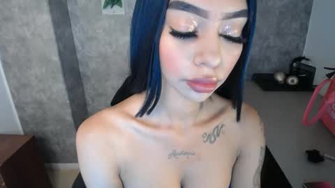 tiffany_1m online show from 01-16-25, 01:04