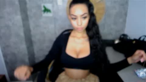 tiffany_1m online show from 02-11-25, 01:09