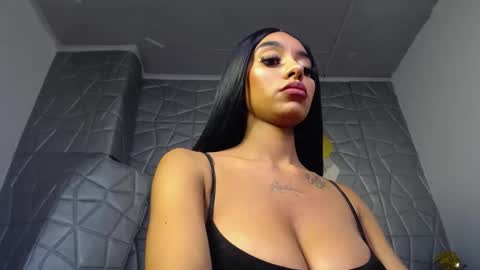 tiffany_1m online show from 03-04-25, 03:37