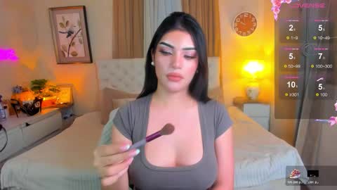 Tiffany online show from 11-24-25, 12:32