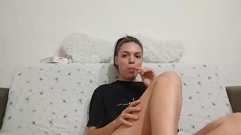 Snapshot of tiffany_chloe chatting on 02-24-25, 06:04 Tiffany online show from 02-24-25, 06:04