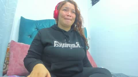 Snapshot of tiffany_hot19_ chatting on 06-14-26, 01:03 tiffany online show from 06-14-26, 01:03