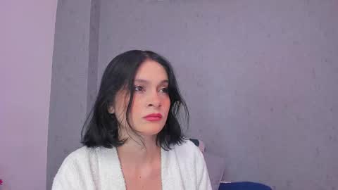 Snapshot of tiffany_mendez chatting on 09-30-25, 12:10 tiffany_mendez online show from 09-30-25, 12:10