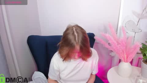 Snapshot of tiffany_roy chatting on 01-29-25, 02:51 tiffany_roy online show from 01-29-25, 02:51