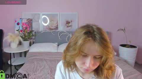 Snapshot of tiffany_roy chatting on 03-05-25, 02:46 tiffany_roy online show from 03-05-25, 02:46