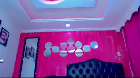 tiffanymackensyy69 online show from 12-18-25, 06:58