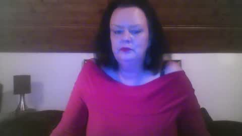 TiffanyMature online show from 09-19-25, 08:31
