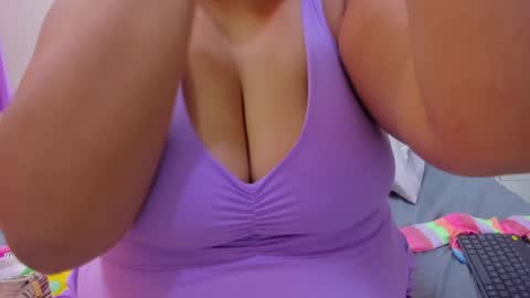 Tiffany Miller online show from 12-21-24, 01:53