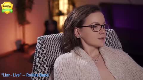 tiffanyriox online show from 02-25-25, 06:03