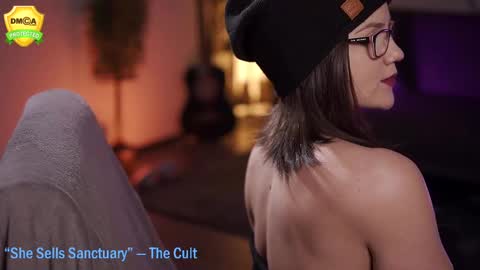 tiffanyriox online show from 03-04-25, 05:53