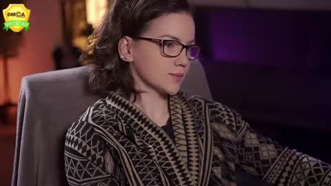 tiffanyriox online show from 03-08-25, 02:45