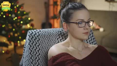 tiffanyriox online show from 12-20-25, 01:45