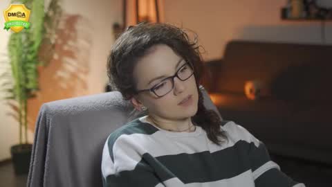 tiffanyriox online show from 02-17-26, 01:13