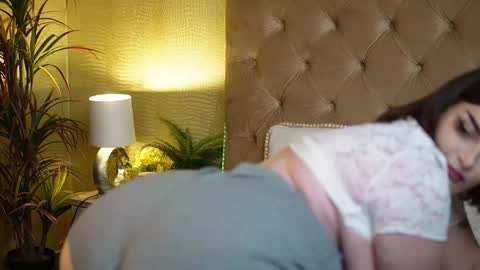 Snapshot of tiffanytrinity chatting on 10-24-25, 06:48 Tiffany online show from 10-24-25, 06:48