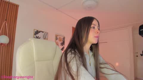 Tiffany online show from 01-25-25, 01:30