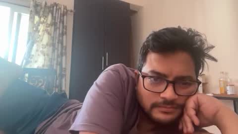 Snapshot of tigertinku chatting on 11-09-25, 07:39 tigertinku online show from 11-09-25, 07:39