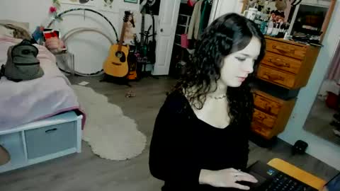   All my Links online show from 01-11-25, 02:30