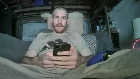 Snapshot of tiggity19 chatting on 02-15-26, 11:52 Tiggity23 come stroke my 9 cock with ne online show from 02-15-26, 11:52