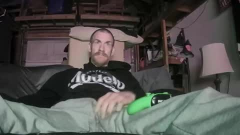 Snapshot of tiggity19 chatting on 02-19-26, 07:59 Tiggity23 come stroke my 9 cock with ne online show from 02-19-26, 07:59